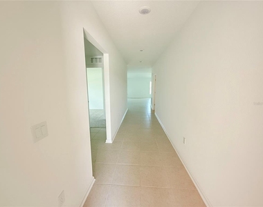 1310 Belle Isle Lane - Photo Thumbnail 4