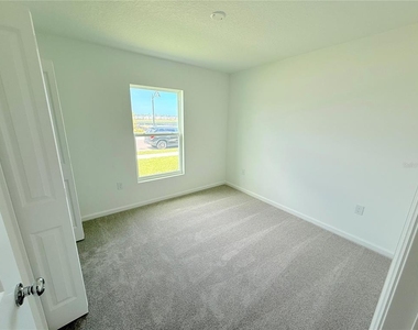 1310 Belle Isle Lane - Photo Thumbnail 7