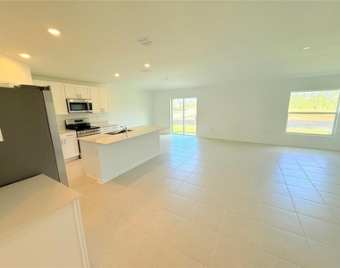 1310 Belle Isle Lane - Photo Thumbnail 9