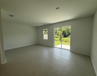3079 Chromatic Street - Photo Thumbnail 7