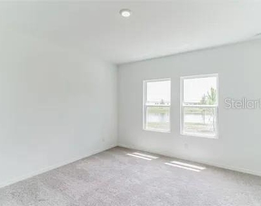 453 Archway Place - Photo Thumbnail 12