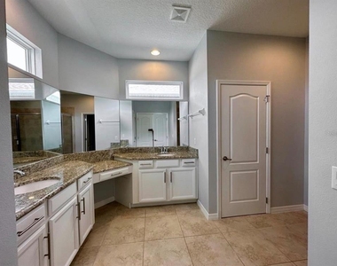 15167 Newtonia Street - Photo Thumbnail 15
