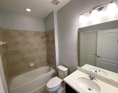 15167 Newtonia Street - Photo Thumbnail 8