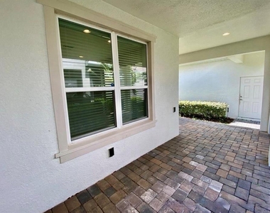 15167 Newtonia Street - Photo Thumbnail 21