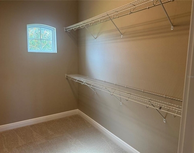 3128 Amalfi Drive - Photo Thumbnail 13