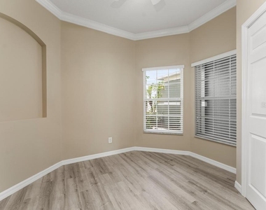 868 Stonechase Lane - Photo Thumbnail 14