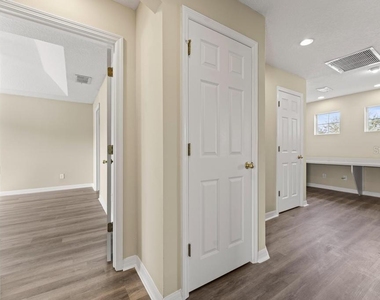 868 Stonechase Lane - Photo Thumbnail 26