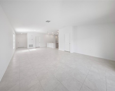 501 Sea Turtle Lane - Photo Thumbnail 6