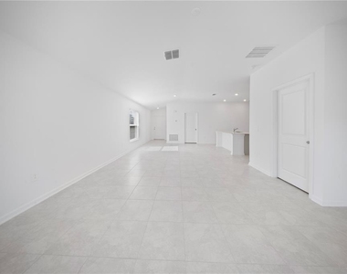 501 Sea Turtle Lane - Photo Thumbnail 7
