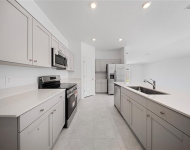 501 Sea Turtle Lane - Photo Thumbnail 4