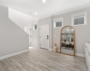 5312 Tattinger Lane - Photo Thumbnail 8