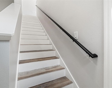 5312 Tattinger Lane - Photo Thumbnail 23