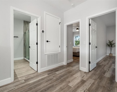 5312 Tattinger Lane - Photo Thumbnail 28