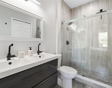 5312 Tattinger Lane - Photo Thumbnail 18