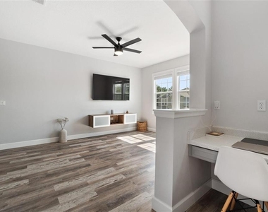 5312 Tattinger Lane - Photo Thumbnail 26