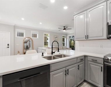 5312 Tattinger Lane - Photo Thumbnail 12