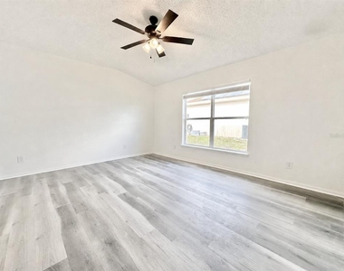 2871 Lockwood Boulevard - Photo Thumbnail 14