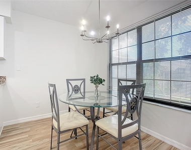 840 Center Avenue - Photo Thumbnail 5