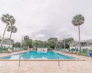 840 Center Avenue - Photo Thumbnail 25