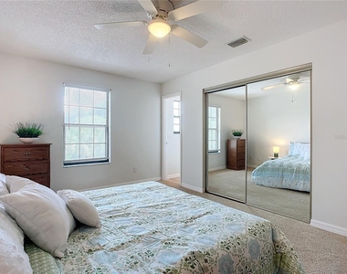 840 Center Avenue - Photo Thumbnail 12