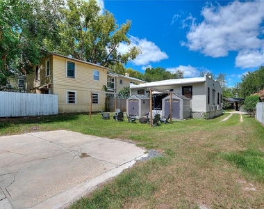 728 Johnson Avenue - Photo Thumbnail 2