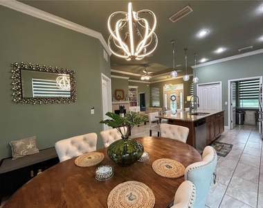 11788 Sw 30th Avenue - Photo Thumbnail 4