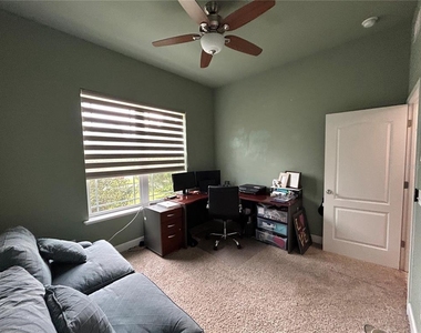 11788 Sw 30th Avenue - Photo Thumbnail 14
