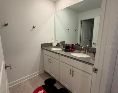 1172 Kingsbarn Street - Photo Thumbnail 18