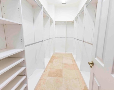 12104 Se 178th Street - Photo Thumbnail 24