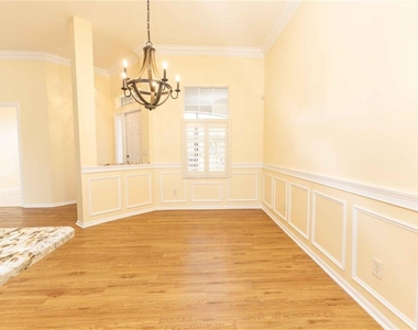 12104 Se 178th Street - Photo Thumbnail 6