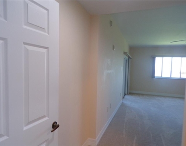 93 Vivante Boulevard - Photo Thumbnail 36