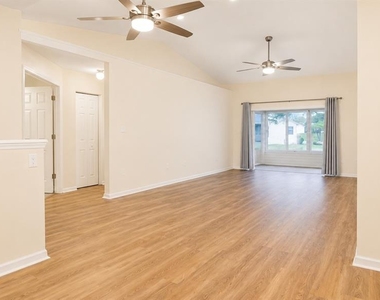 6032 Magpie Drive - Photo Thumbnail 2