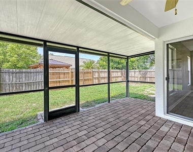 4910 6th Avenue E - Photo Thumbnail 29