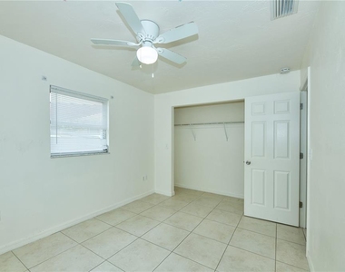 2308 60th Avenue W - Photo Thumbnail 7