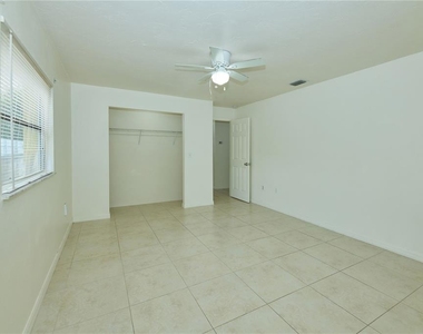 2308 60th Avenue W - Photo Thumbnail 9