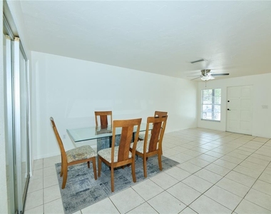 2308 60th Avenue W - Photo Thumbnail 5