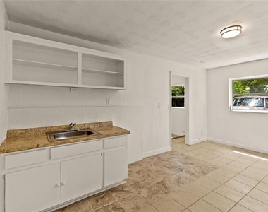 4222 18th Street N - Photo Thumbnail 15