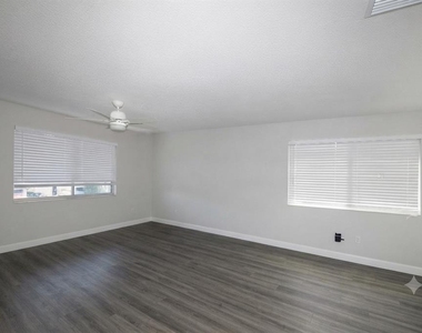 1834 Bough Avenue - Photo Thumbnail 1