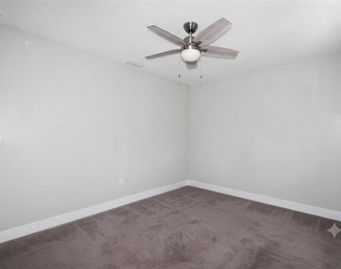 1834 Bough Avenue - Photo Thumbnail 5