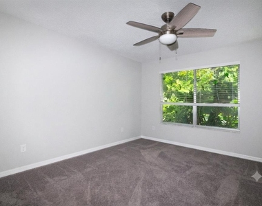 1834 Bough Avenue - Photo Thumbnail 7