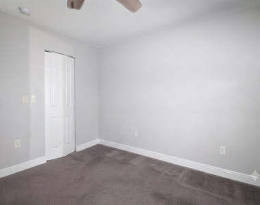 1834 Bough Avenue - Photo Thumbnail 6