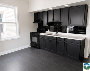 622 Locust - Photo Thumbnail 5