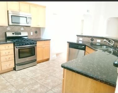 6700 Cabana Del Sol Drive - Photo Thumbnail 16