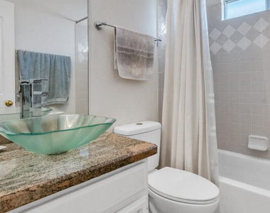 816 Dakota River Avenue - Photo Thumbnail 19
