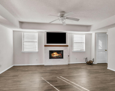 816 Dakota River Avenue - Photo Thumbnail 22