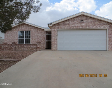 7115 Oval Rock Drive - Photo Thumbnail 1
