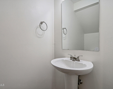 14740 John Mcneely Avenue - Photo Thumbnail 12