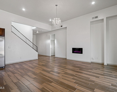14740 John Mcneely Avenue - Photo Thumbnail 4