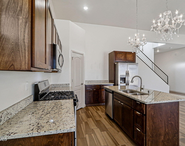 14740 John Mcneely Avenue - Photo Thumbnail 9