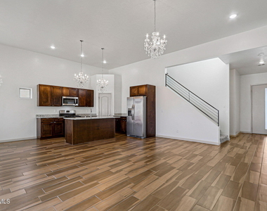 14740 John Mcneely Avenue - Photo Thumbnail 3